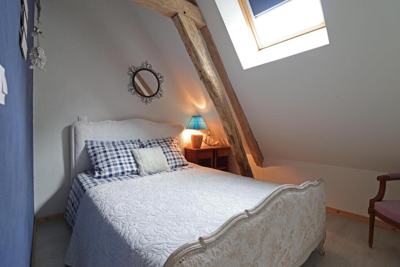 Tante Pim Apartment Neuilly-sur-Eure Luaran gambar