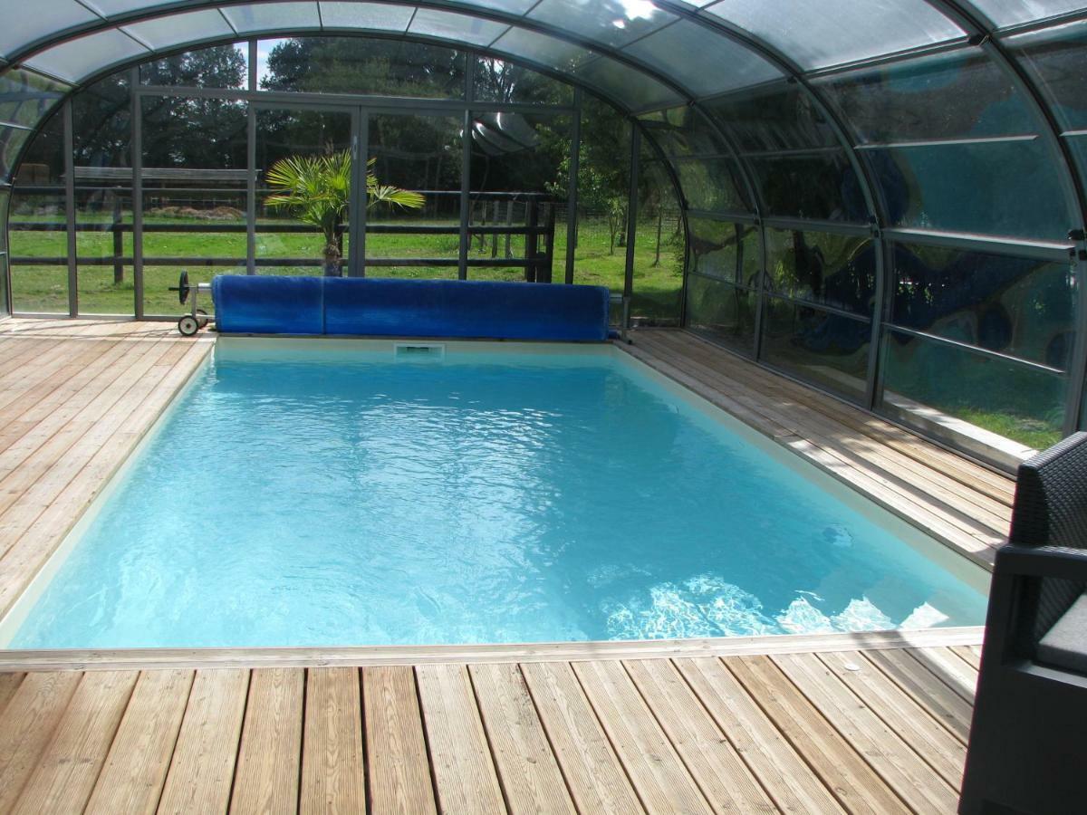 Tante Pim Apartment Neuilly-sur-Eure Luaran gambar