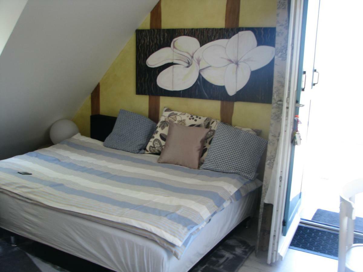 Tante Pim Apartment Neuilly-sur-Eure Luaran gambar