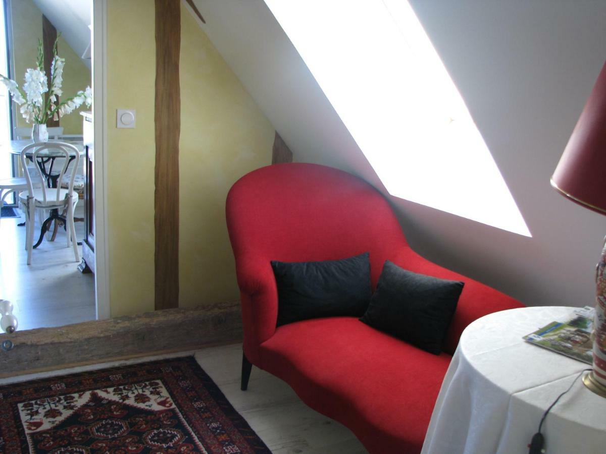 Tante Pim Apartment Neuilly-sur-Eure Luaran gambar