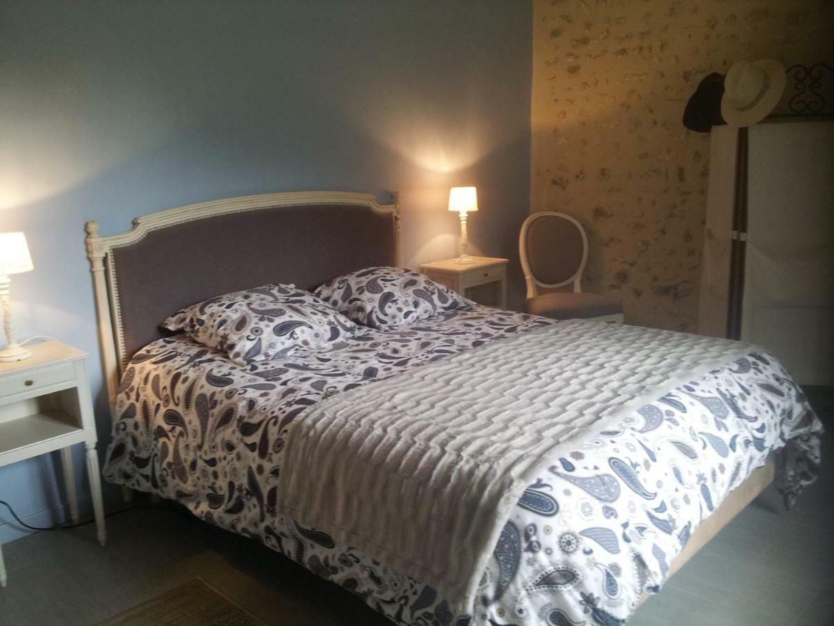 Tante Pim Apartment Neuilly-sur-Eure Luaran gambar