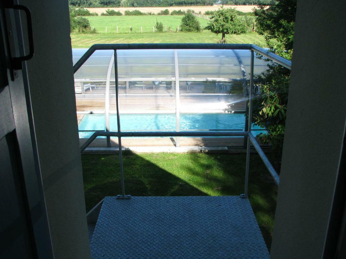 Tante Pim Apartment Neuilly-sur-Eure Luaran gambar