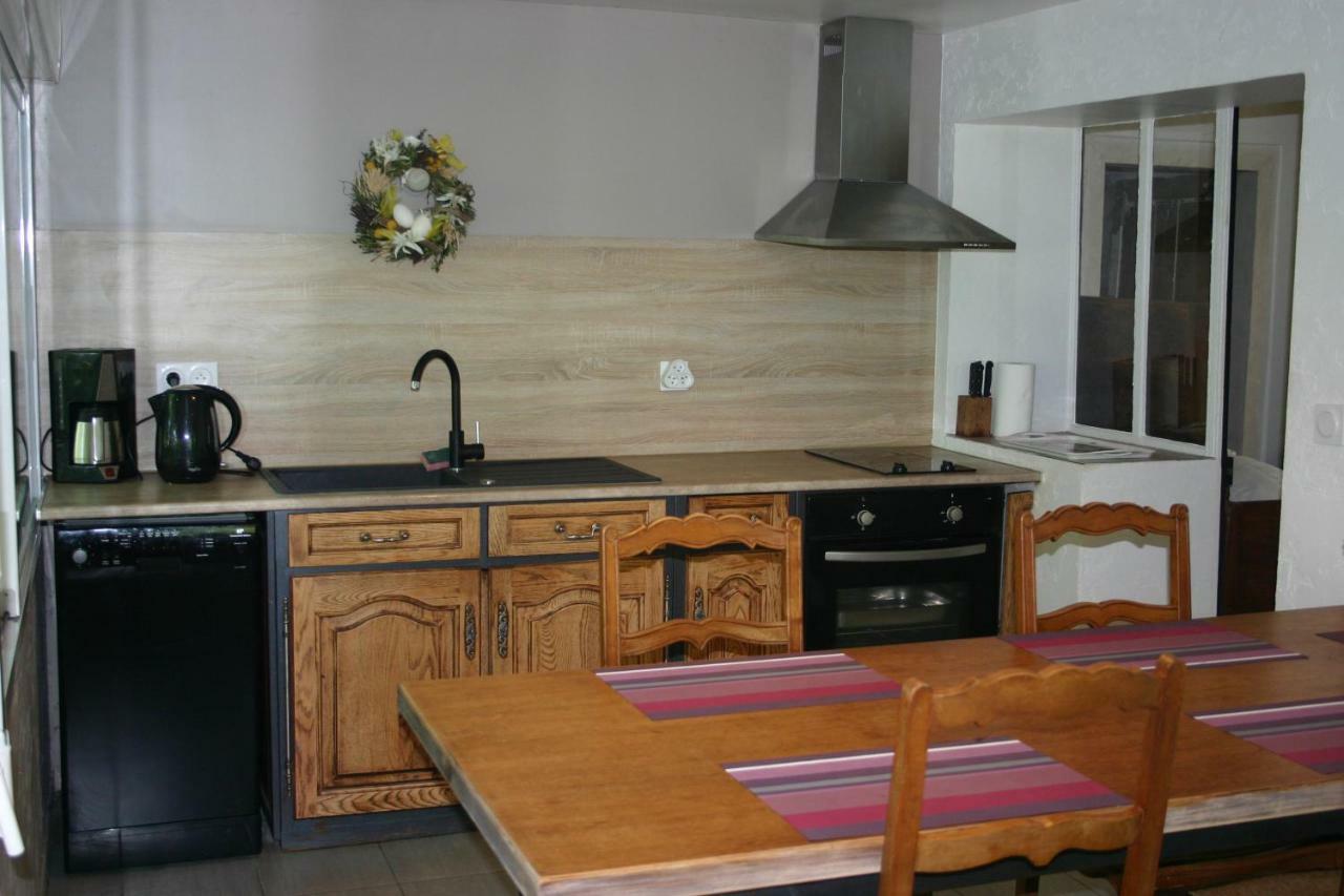 Tante Pim Apartment Neuilly-sur-Eure Luaran gambar